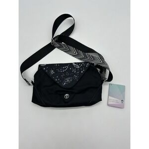 NWT Ivivva By Lululemon Moon Gem Cross-body Bag BLK Adjustable Strap